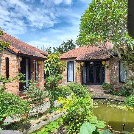 Tam Tinh Vien Homestay Hue Exterior photo