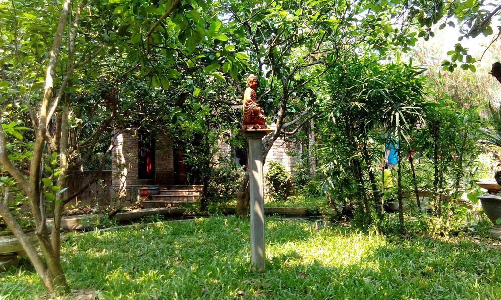 Tam Tinh Vien Homestay Hue Exterior photo