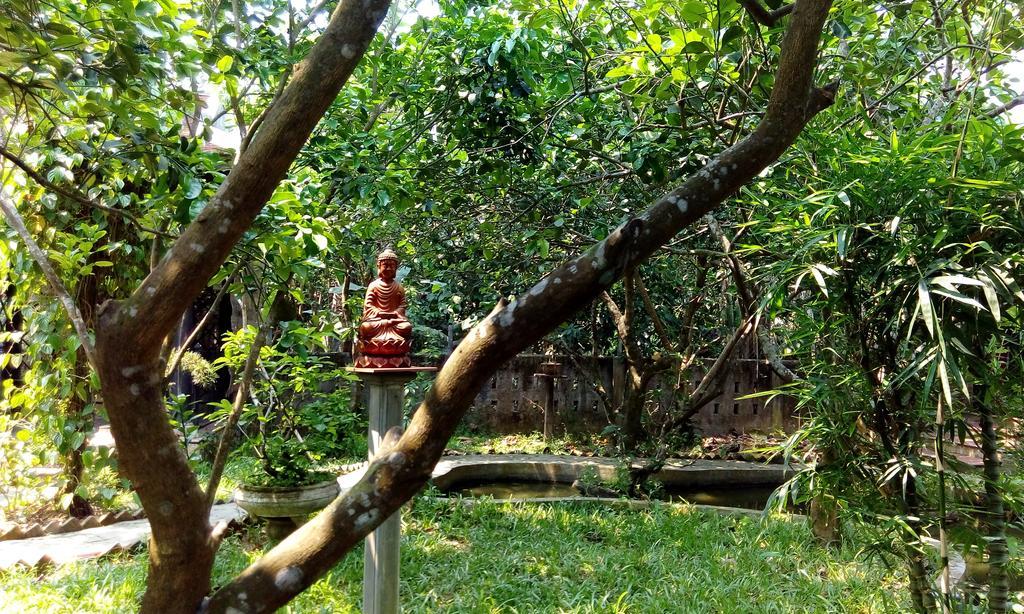 Tam Tinh Vien Homestay Hue Exterior photo